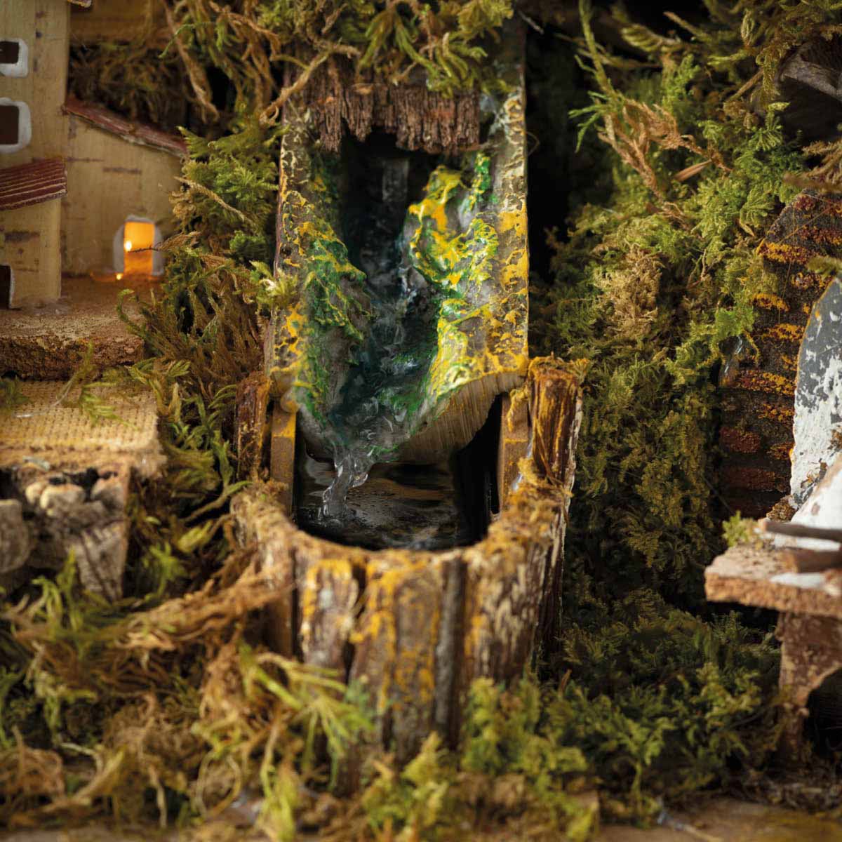 Presepe – Cascata con ruscello